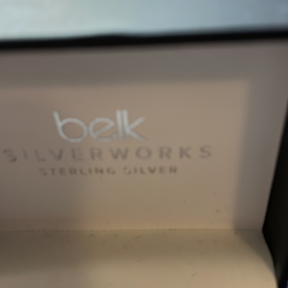 NWT Earring Set - Picture 4 of 6